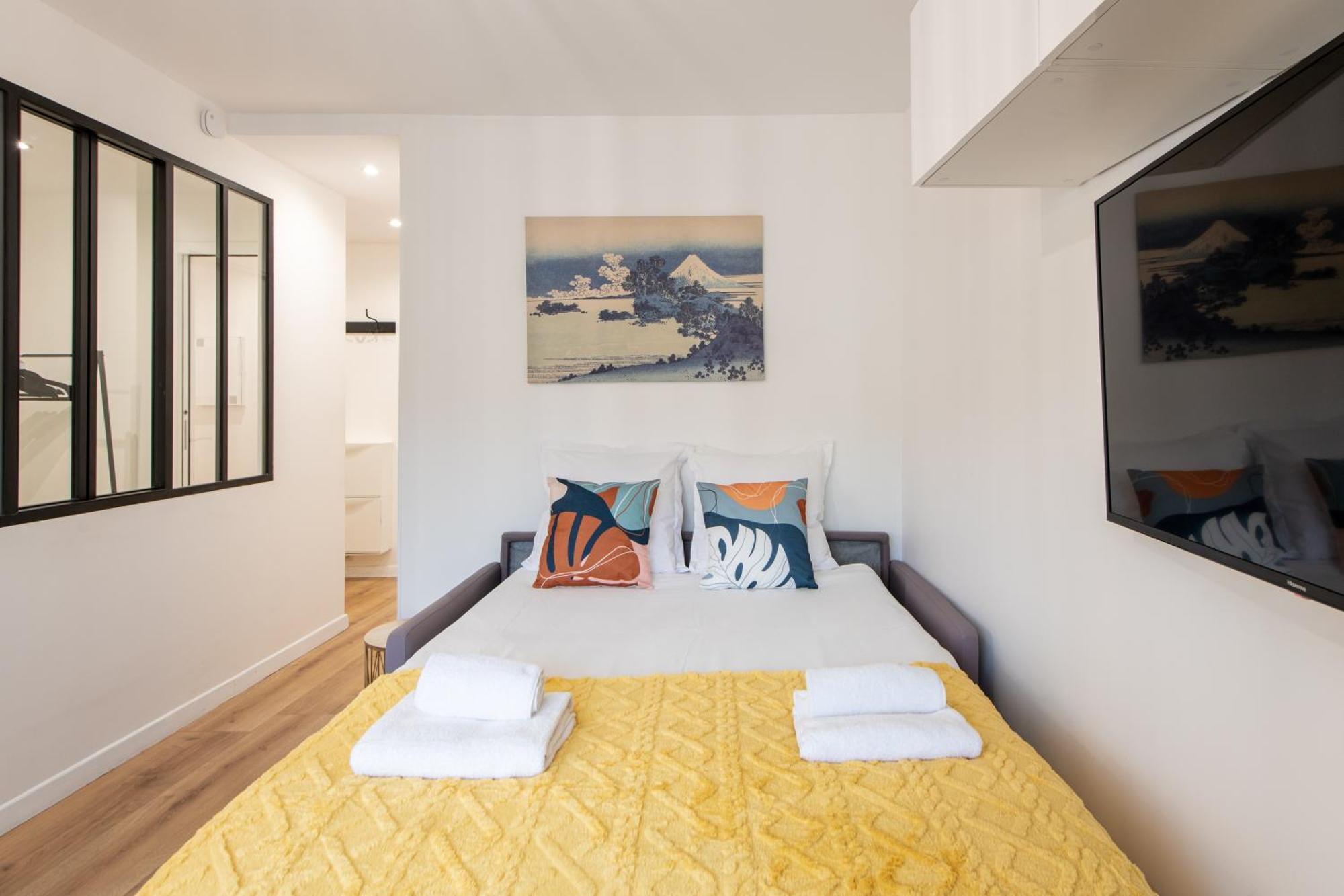 Appartement Amazing - Location Near The Metro, Modern Amenities And Style *
